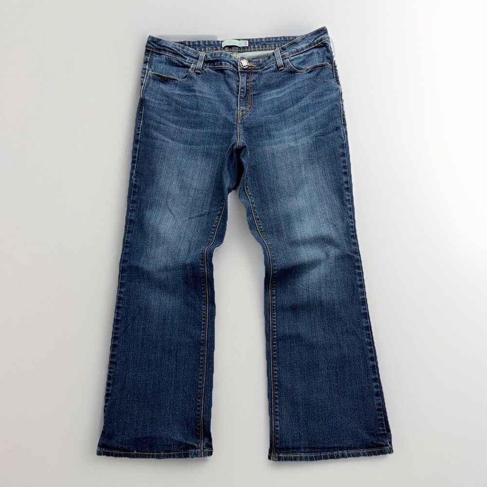 Levi’s 590 Bootcut Jeans Women’s 16 Short Blue Stretch Denim Cowgirl